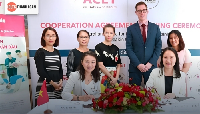 Đội ngũ giáo viên IELTS tại ACET Hà Nội